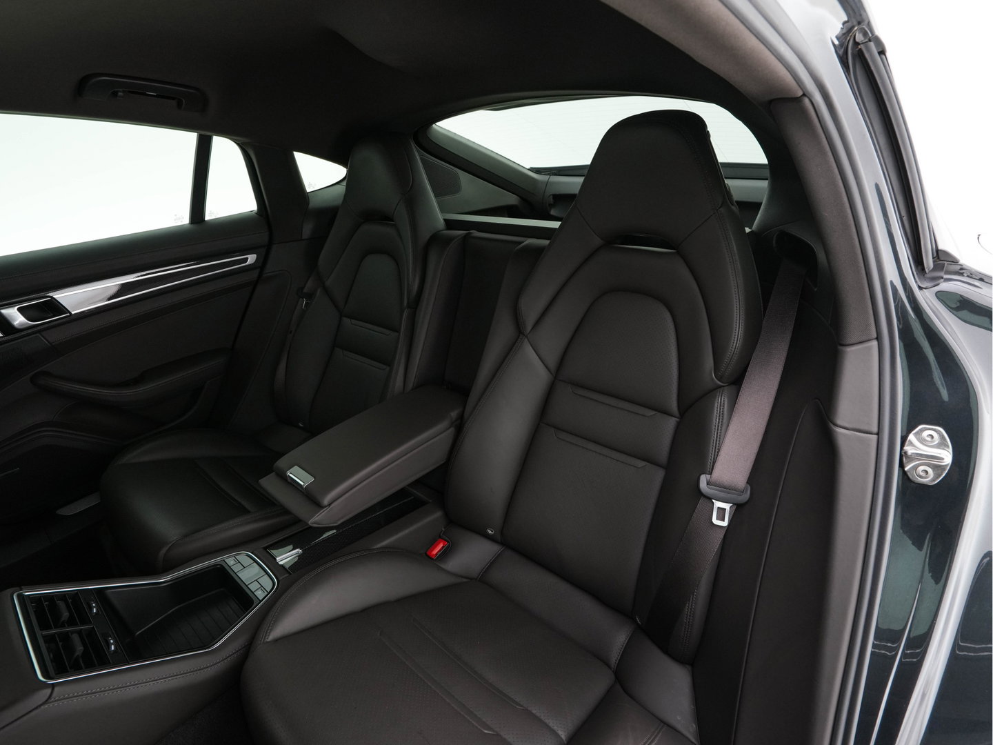 Porsche Panamera 2.9 4 E-Hybrid (Plug-in) {SoH-99%) Aut. *SPORT-CHRONO | LEATHER | BOSE-AUDIO |  FULL-LED | SOFTCLOSE | ADAPTIVE-CRUISE | BLINDSPOT | MEMORY-PACK | HEATED-SPORTSEATS | CARBON | CAMERA | DIGI-COCKPIT | PRIVACY-GLASS | 20''ALU*