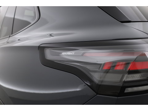 Volkswagen Tiguan 1.5 eHybrid R-Line Edition | Rijklaar! | Pano | Trekhaak | HUD | Adapt. Cruise | Keyless | IQ Light | 360cam | Dodehoek |