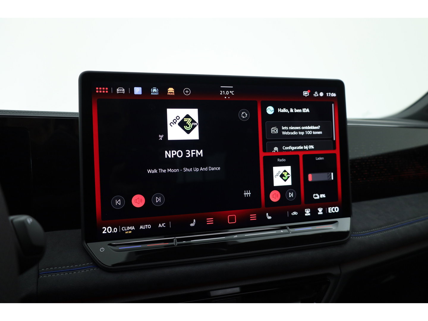 Volkswagen Tiguan 1.5 eHybrid R-Line Edition | Rijklaar! | Pano | Trekhaak | HUD | Adapt. Cruise | Keyless | IQ Light | 360cam | Dodehoek |