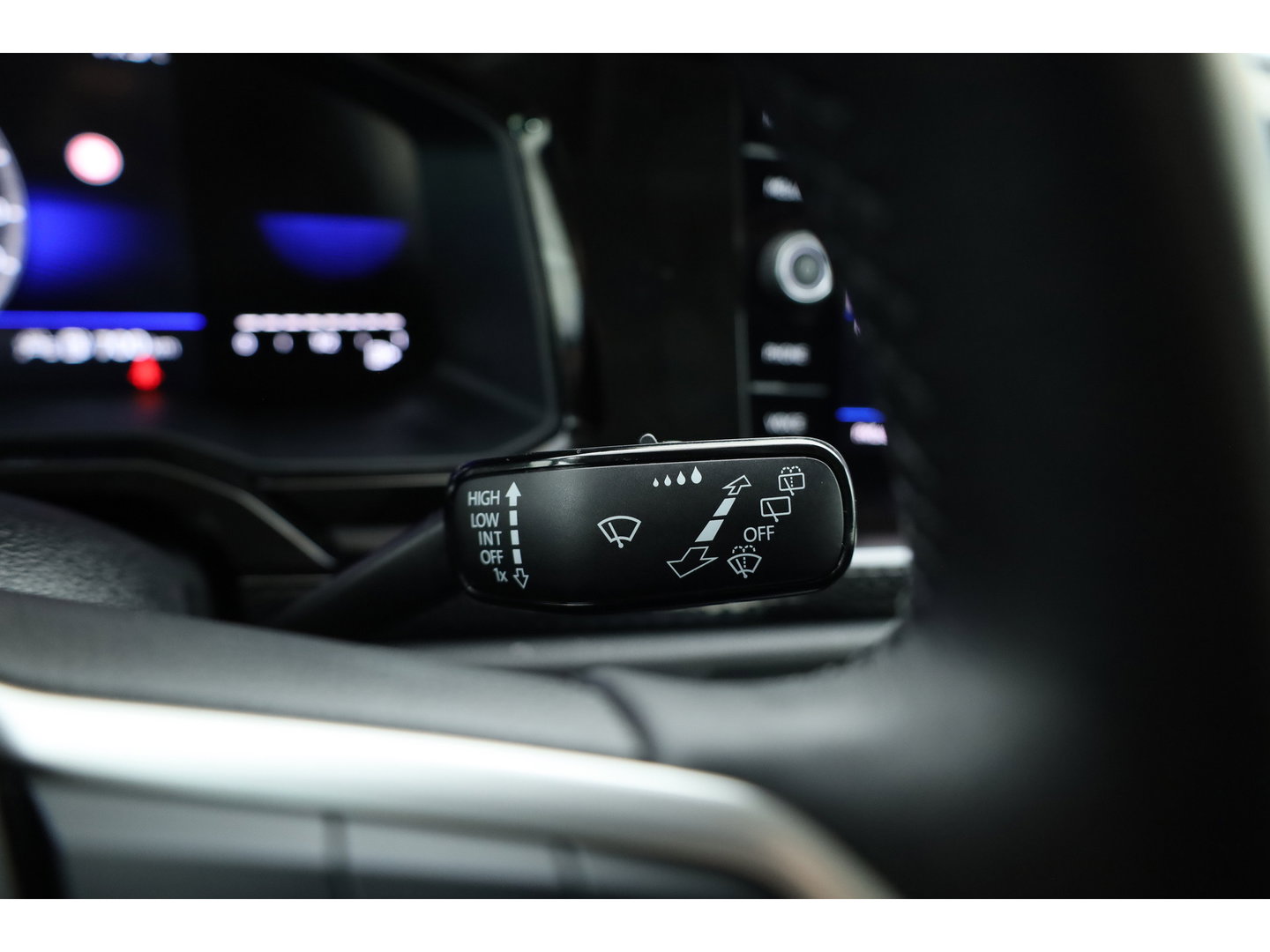 Volkswagen Polo 1.0 TSI Life Business | Rijklaar! | Dig. Cockpit | Adapt. Cruise | Apple CarPlay | Navi | Stoelverw. | Lane Assist