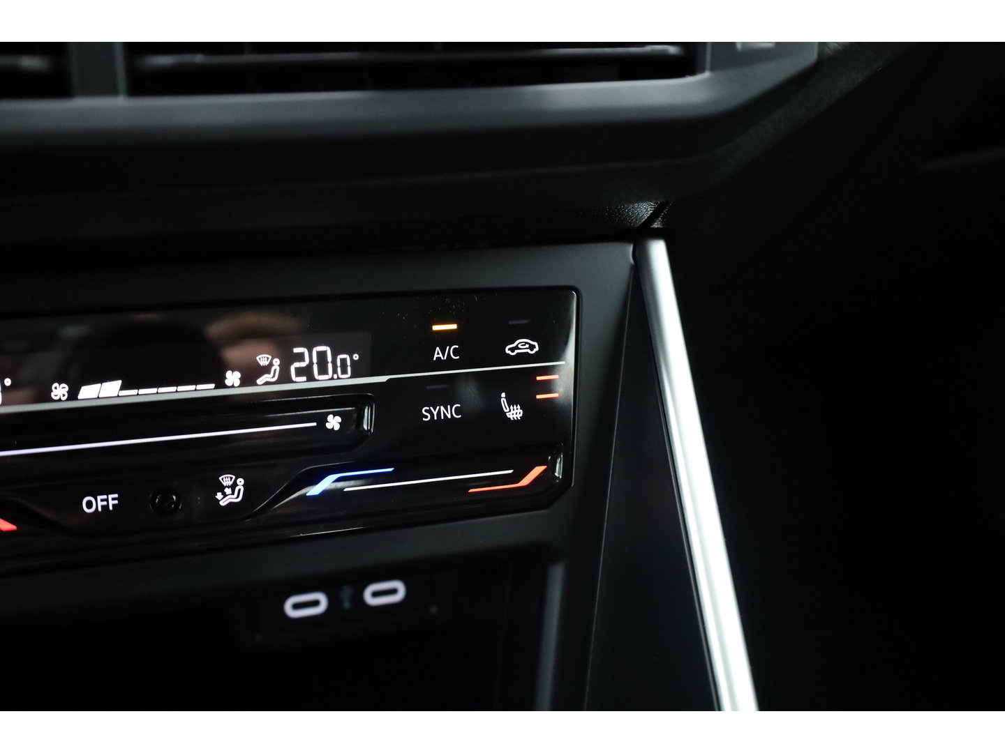 Volkswagen Polo 1.0 TSI Life Business | Rijklaar! | Dig. Cockpit | Adapt. Cruise | Apple CarPlay | Navi | Stoelverw. | Lane Assist