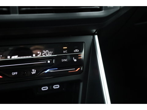 Volkswagen Polo 1.0 TSI Life Business | Rijklaar! | Dig. Cockpit | Adapt. Cruise | Apple CarPlay | Navi | Stoelverw. | Lane Assist