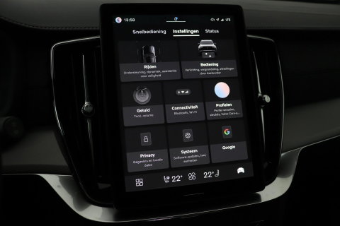 Volvo XC90 T8 Ultra Black Edition | HEICO 22 inch | Luchtvering | Bowers & Wilkins | Stoelventilatie | Trekhaak