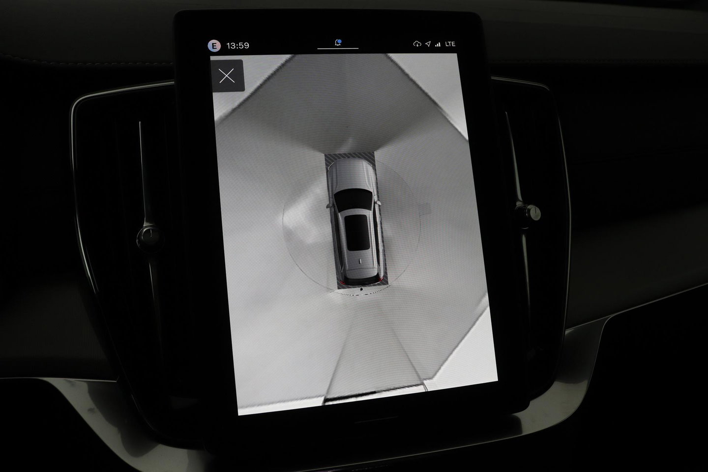 Volvo XC90 T8 Ultra Black Edition | HEICO 22 inch | Luchtvering | Bowers & Wilkins | Stoelventilatie | Trekhaak