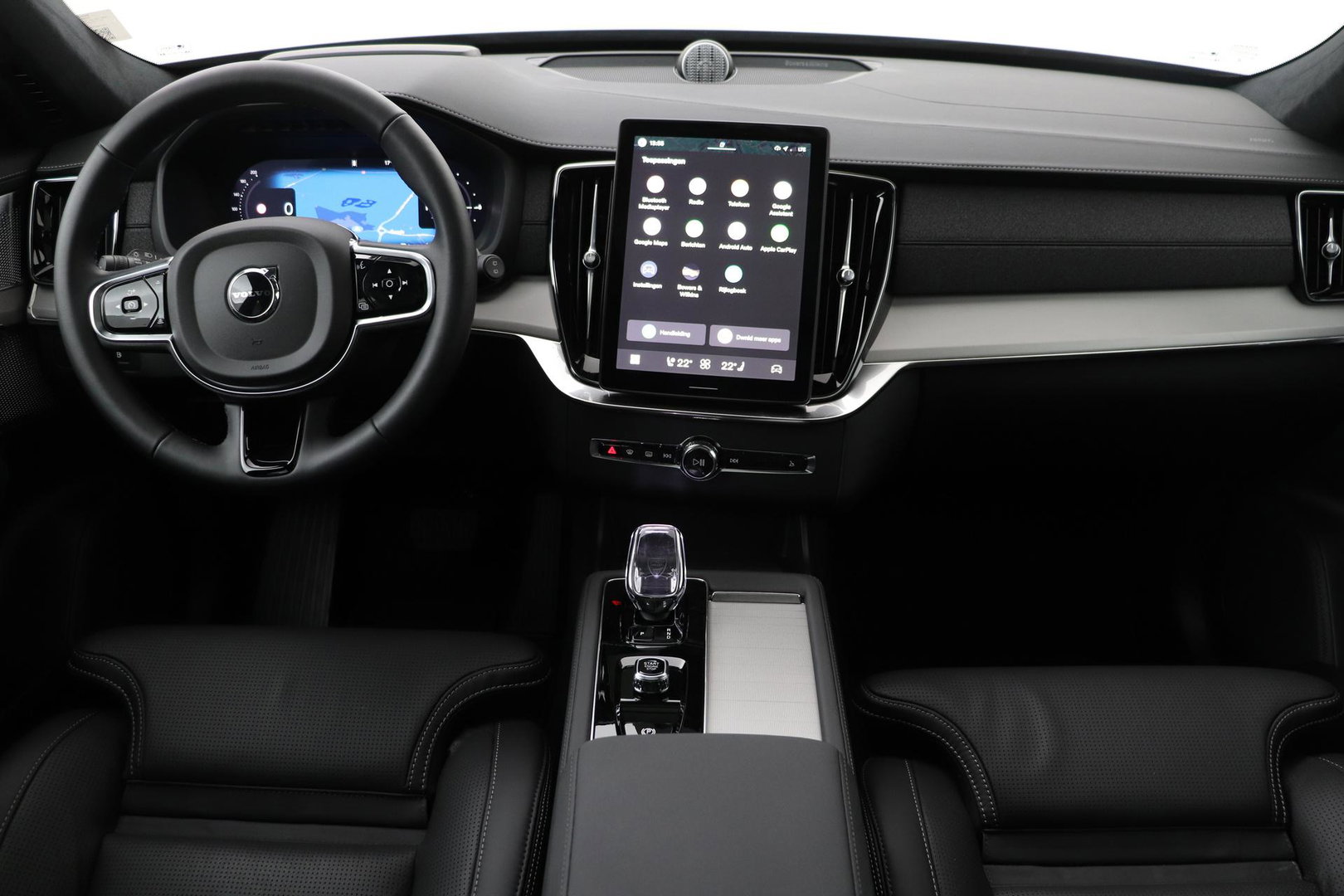 Volvo XC90 T8 Ultra Black Edition | HEICO 22 inch | Luchtvering | Bowers & Wilkins | Stoelventilatie | Trekhaak