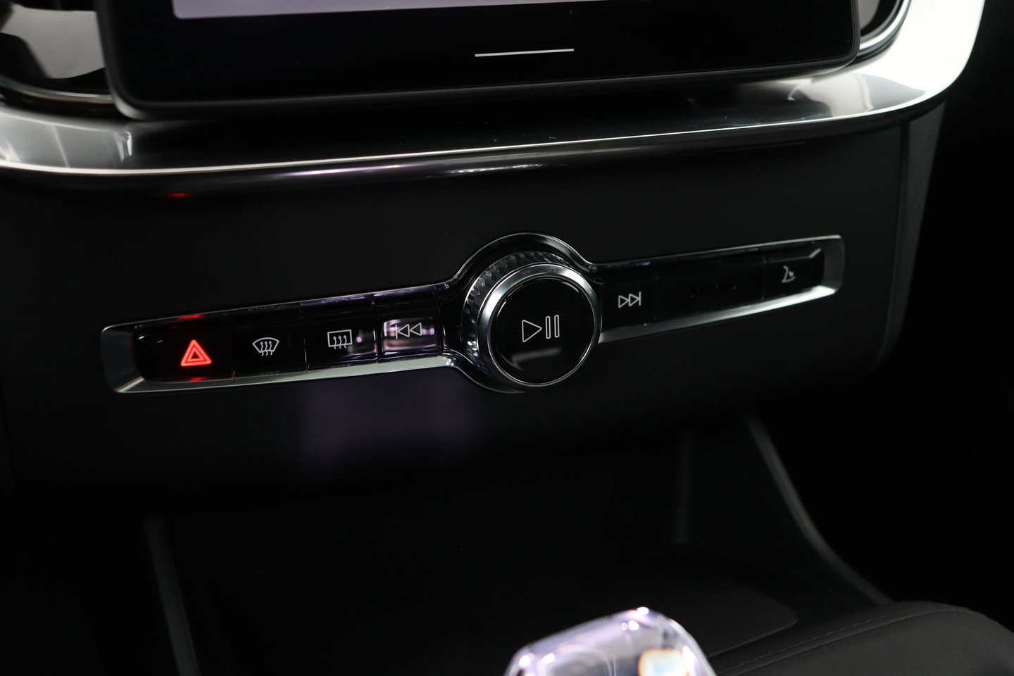 Volvo XC90 T8 Ultra Black Edition | HEICO 22 inch | Luchtvering | Bowers & Wilkins | Stoelventilatie | Trekhaak