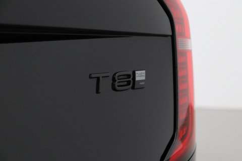Volvo XC90 T8 Ultra Black Edition | HEICO 22 inch | Luchtvering | Bowers & Wilkins | Stoelventilatie | Trekhaak