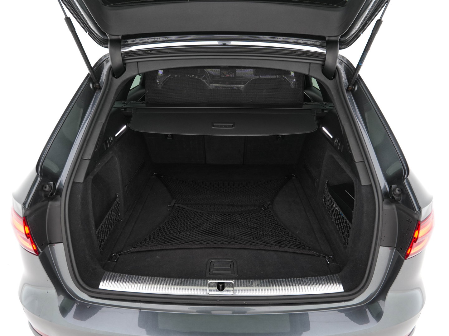 Audi A4 Avant 1.4 TFSI Sport S line edition Aut. *LEATHER-FABRIC | FULL-LED | SPORT-SEATS | NAVI-FULLMAP | SHIFT-PADDLES | PRIVACY-GLASS | ECC | PDC | CRUISE | 18''ALU*