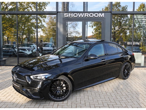 Mercedes-Benz C-Klasse 200 AMG Line PANO KEYLESS CAM VOL