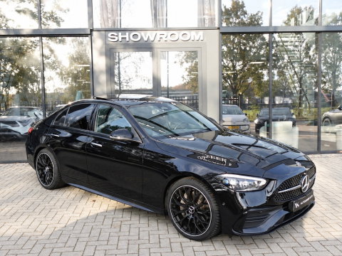 Mercedes-Benz C-Klasse 200 AMG Line PANO KEYLESS CAM VOL