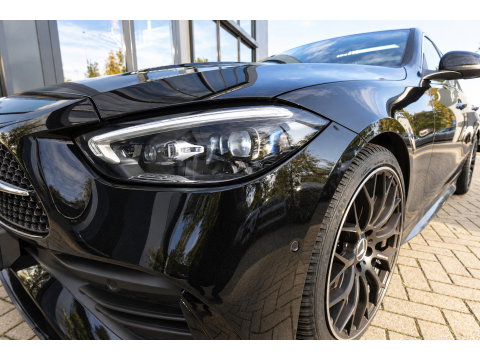 Mercedes-Benz C-Klasse 200 AMG Line PANO KEYLESS CAM VOL