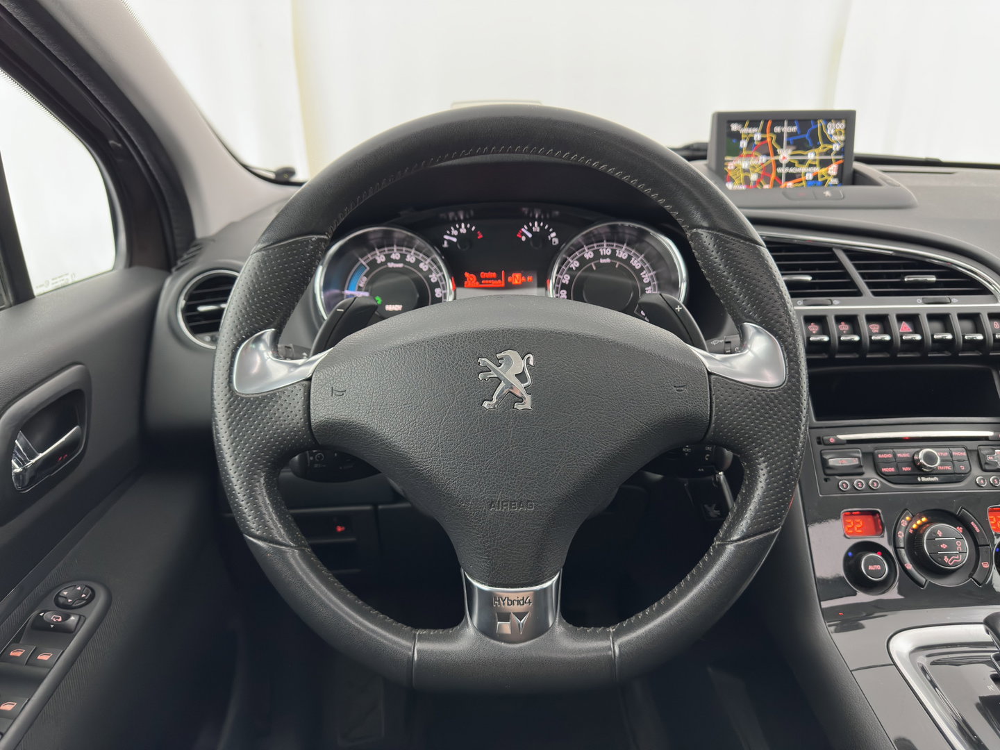 Peugeot 3008 2.0 HDiF HYbrid4 Blue Lease Aut. *PANO | HEAD-UP | NAVI-FULLMAP | COMFORTSEATS | SHIFTPADDLES | PRIVACY-GLASS | ECC | PDC | CRUISE | TOWBAR | 16''ALU*