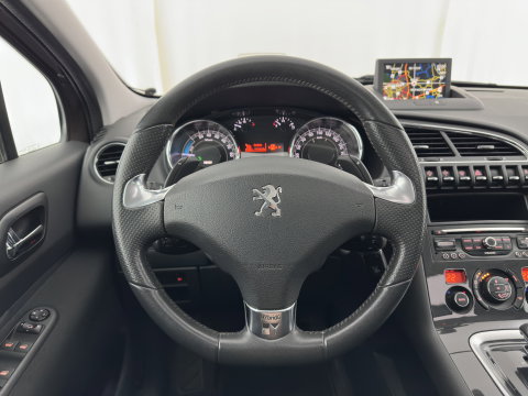 Peugeot 3008 2.0 HDiF HYbrid4 Blue Lease Aut. *PANO | HEAD-UP | NAVI-FULLMAP | COMFORTSEATS | SHIFTPADDLES | PRIVACY-GLASS | ECC | PDC | CRUISE | TOWBAR | 16''ALU*