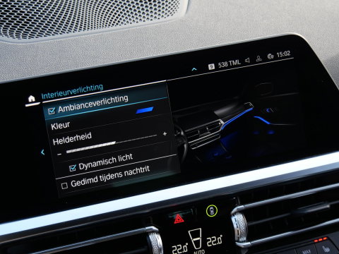 BMW 3 Serie Touring 320e M-SPORT/ LEER/ ADAPTIVE CRUISE/ LASER LED/ HiFi AUDIO/ SHADOWLINE/ SOH 90%