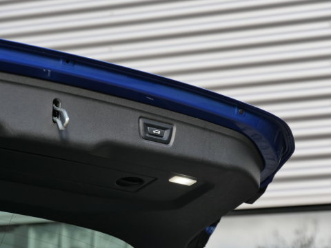 BMW 3 Serie Touring 320e M-SPORT/ LEER/ ADAPTIVE CRUISE/ LASER LED/ HiFi AUDIO/ SHADOWLINE/ SOH 90%