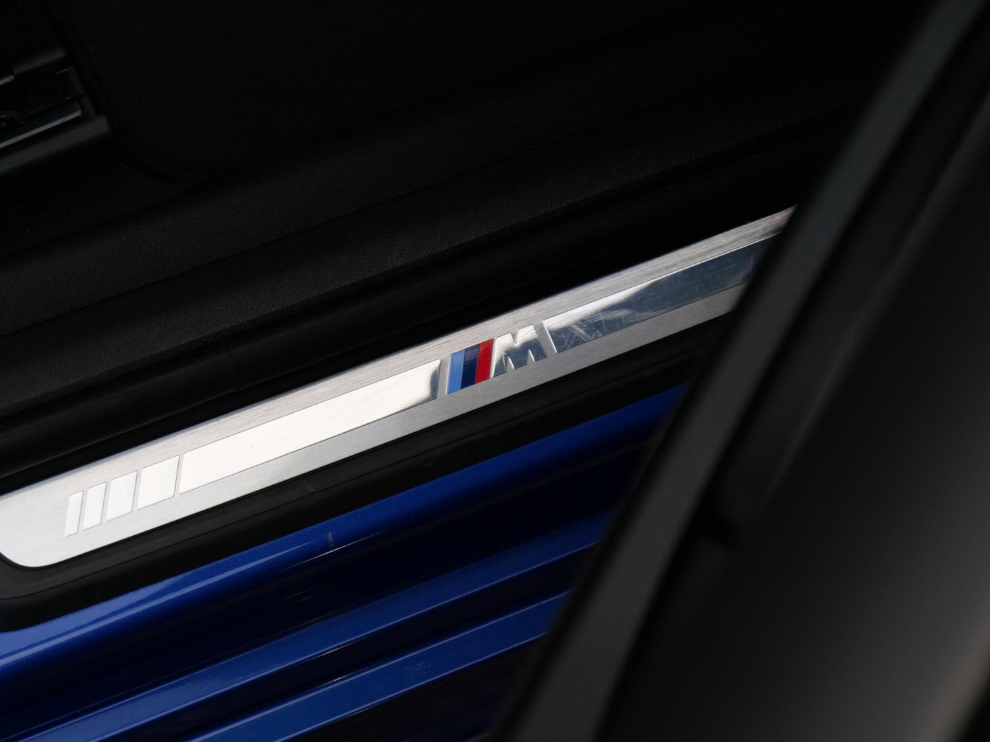 BMW 3 Serie Touring 320e M-SPORT/ LEER/ ADAPTIVE CRUISE/ LASER LED/ HiFi AUDIO/ SHADOWLINE/ SOH 90%