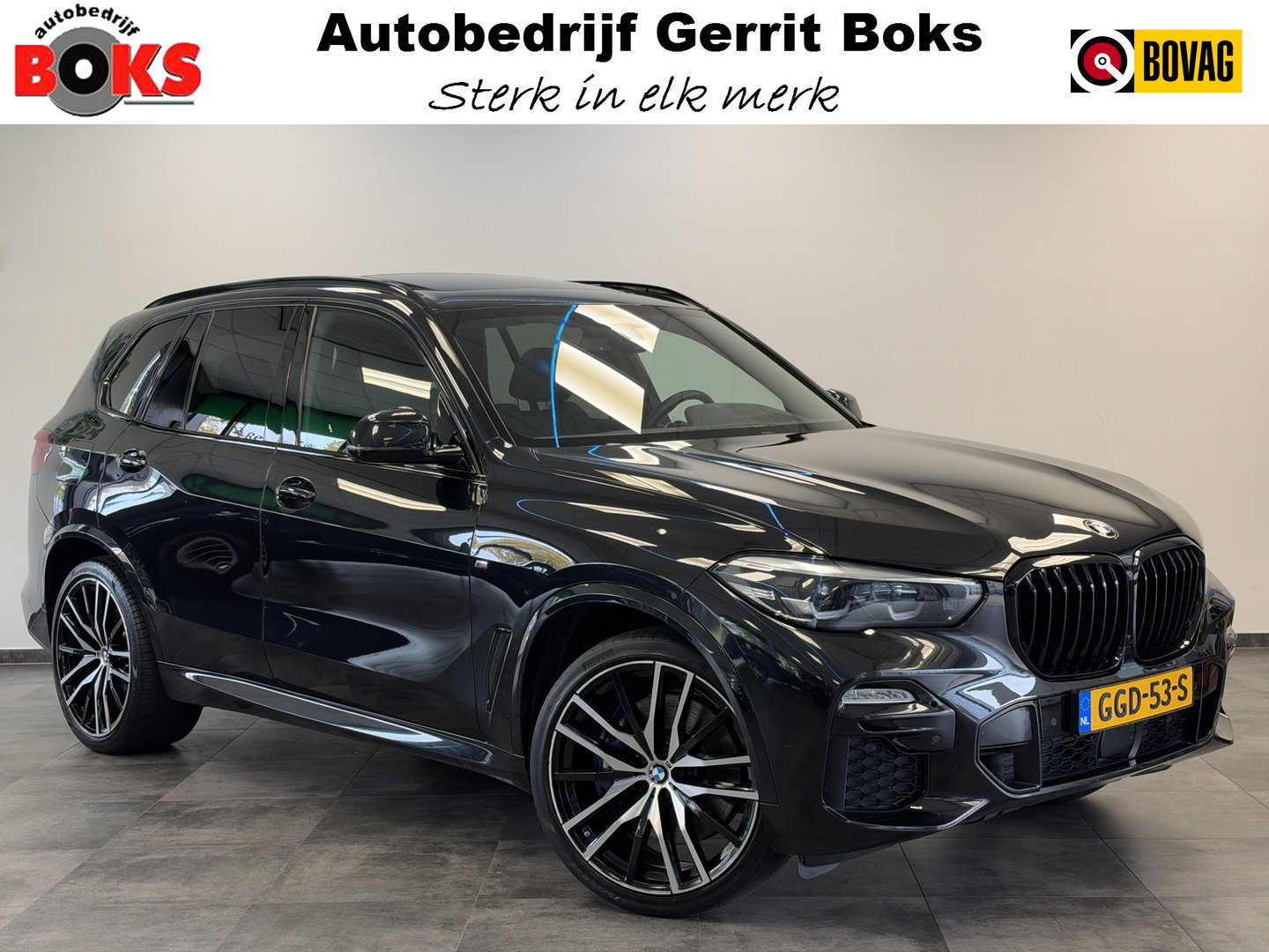 BMW X5 xDrive45e High Executive M Sport | Sky Lounge | Driving Assistant Pro | HUD | 22” | Luchtvering M Pakket