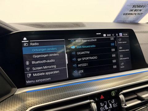 BMW X5 xDrive45e High Executive M Sport | Sky Lounge | Driving Assistant Pro | HUD | 22” | Luchtvering M Pakket