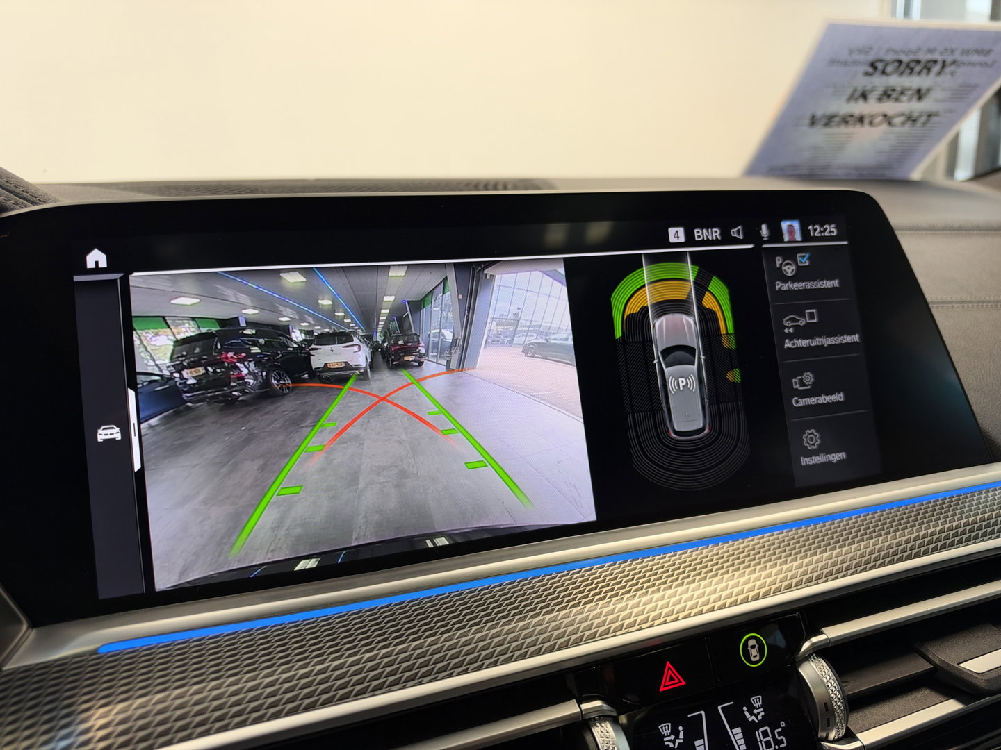 BMW X5 xDrive45e High Executive M Sport | Sky Lounge | Driving Assistant Pro | HUD | 22” | Luchtvering M Pakket