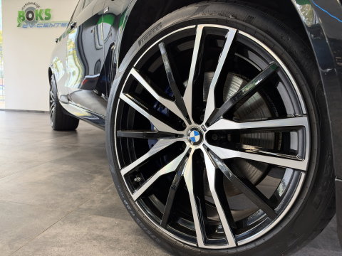 BMW X5 xDrive45e High Executive M Sport | Sky Lounge | Driving Assistant Pro | HUD | 22” | Luchtvering M Pakket