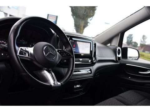 Mercedes-Benz Vito 116 CDI L3 4matic PB Edition Adaptieve Cruise, Camera, Carplay, LED, 4x4, Trekhaak, NAVI, Mbux, Automaat, 164pk, Keyless, Uniek!