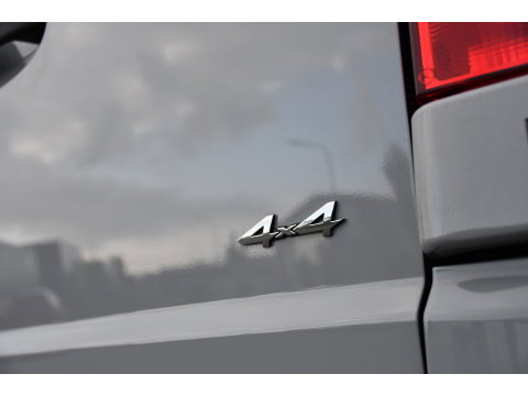 Mercedes-Benz Vito 116 CDI L3 4matic PB Edition Adaptieve Cruise, Camera, Carplay, LED, 4x4, Trekhaak, NAVI, Mbux, Automaat, 164pk, Keyless, Uniek!