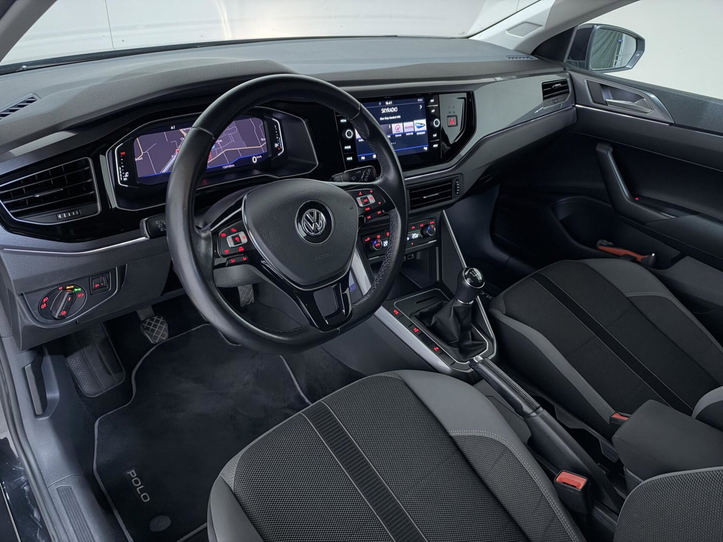 Volkswagen Polo 1.0 TSI Highline Virtual CarPlay PDC ACC NAP