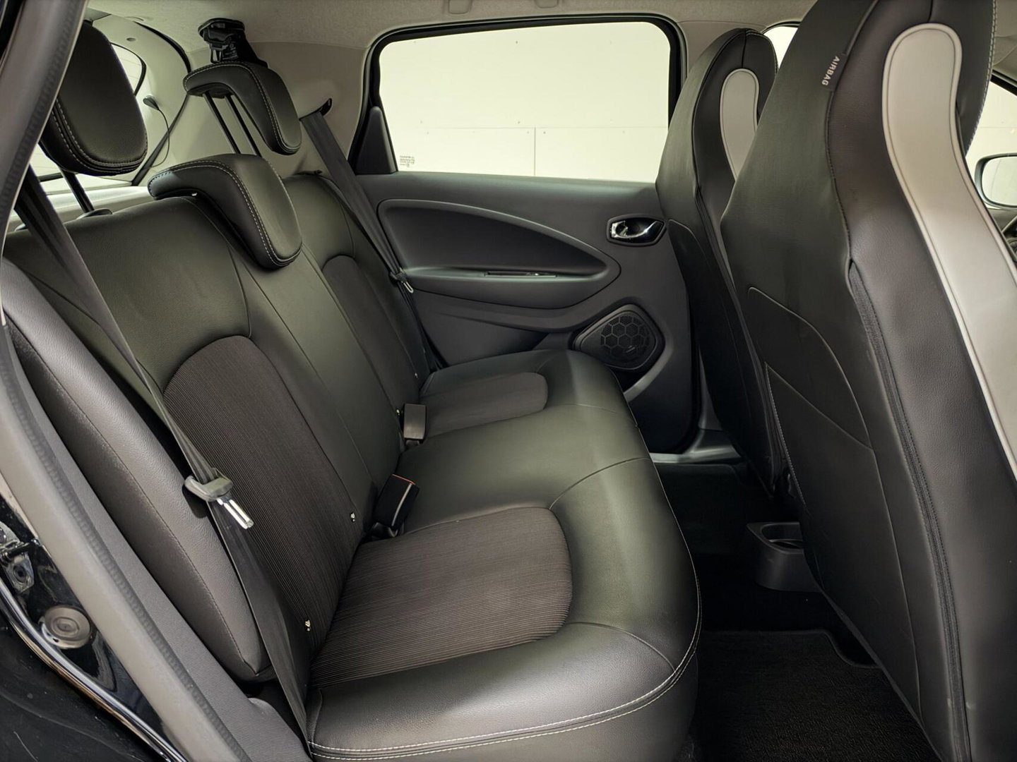 Renault ZOE R110 Iconic 41 kWh Koopaccu Bose Camera Navi NAP