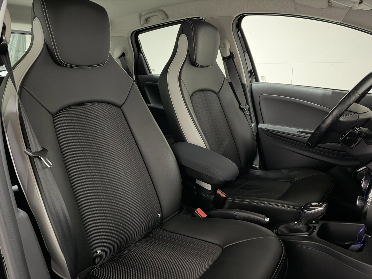 Renault ZOE R110 Iconic 41 kWh Koopaccu Bose Camera Navi NAP