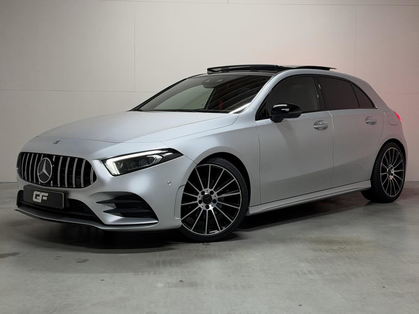 Mercedes-Benz A-Klasse 200 AMG Pano Sfeer Memory Leer Camera