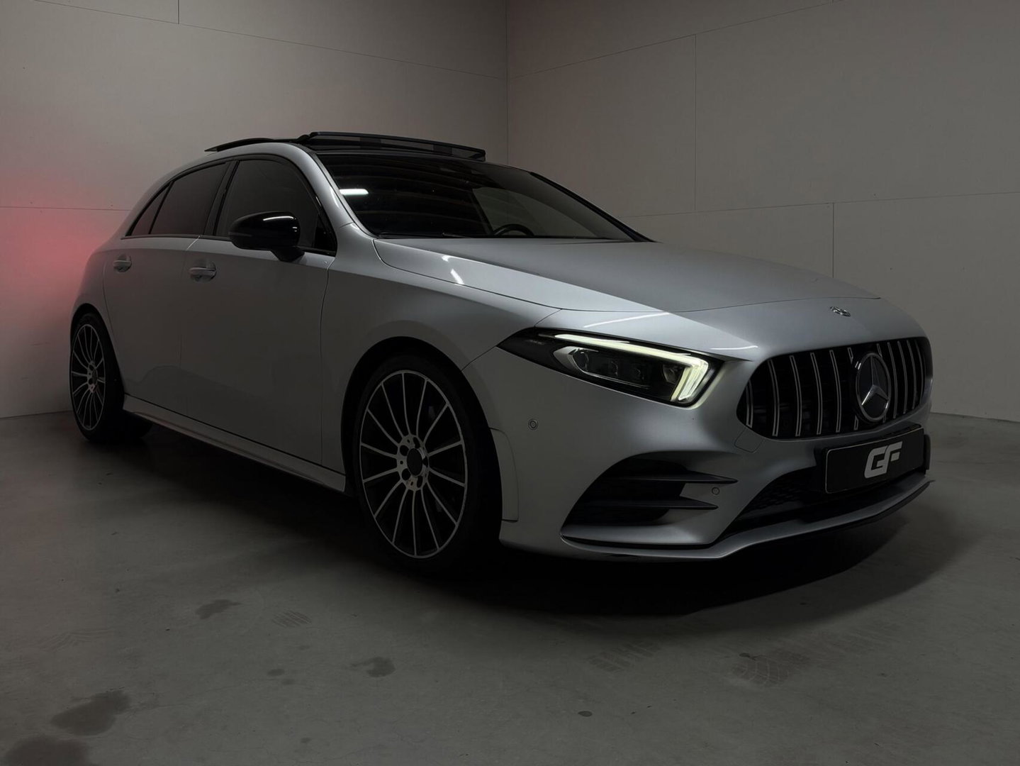 Mercedes-Benz A-Klasse 200 AMG Pano Sfeer Memory Leer Camera