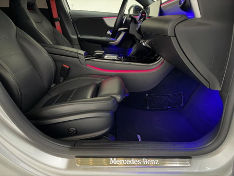Mercedes-Benz A-Klasse 200 AMG Pano Sfeer Memory Leer Camera