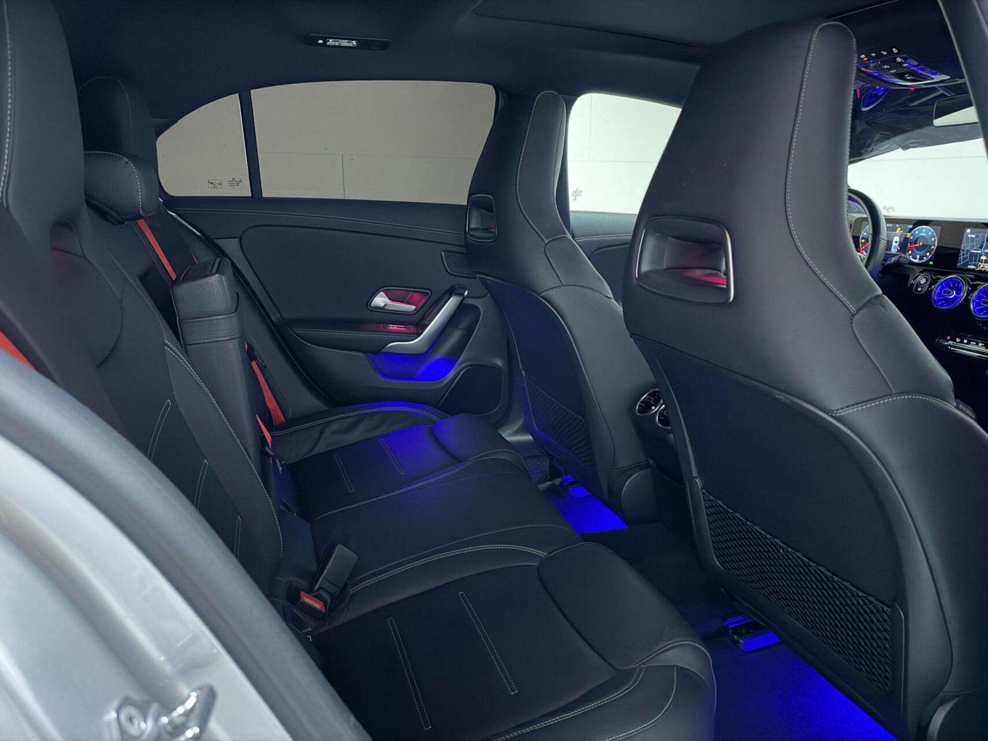 Mercedes-Benz A-Klasse 200 AMG Pano Sfeer Memory Leer Camera