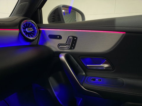 Mercedes-Benz A-Klasse 200 AMG Pano Sfeer Memory Leer Camera