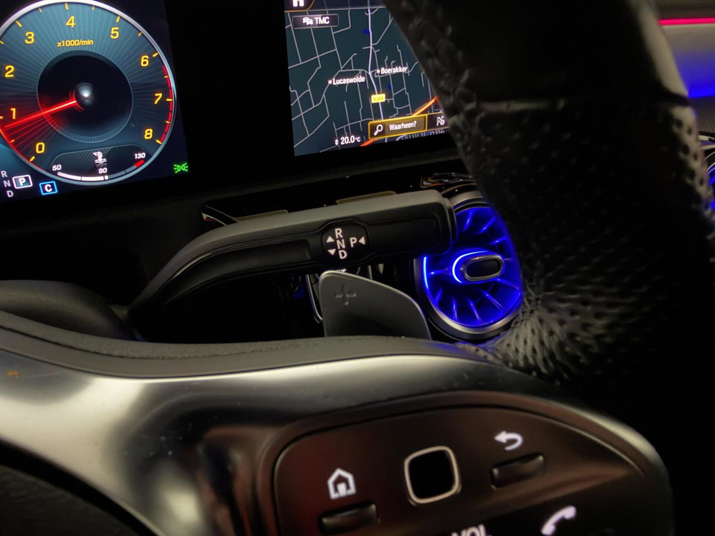 Mercedes-Benz A-Klasse 200 AMG Pano Sfeer Memory Leer Camera