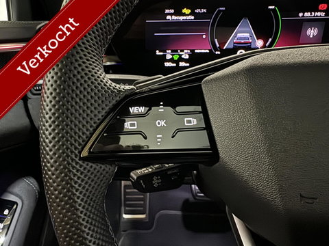 Audi A5 Avant 2.0 e-hybrid Quattro S-Line Pano 360° RS-Seats Passenger display
