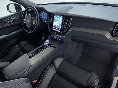Volvo XC60 2.0 T6 Plug-in hybrid AWD Ultimate Black Edition