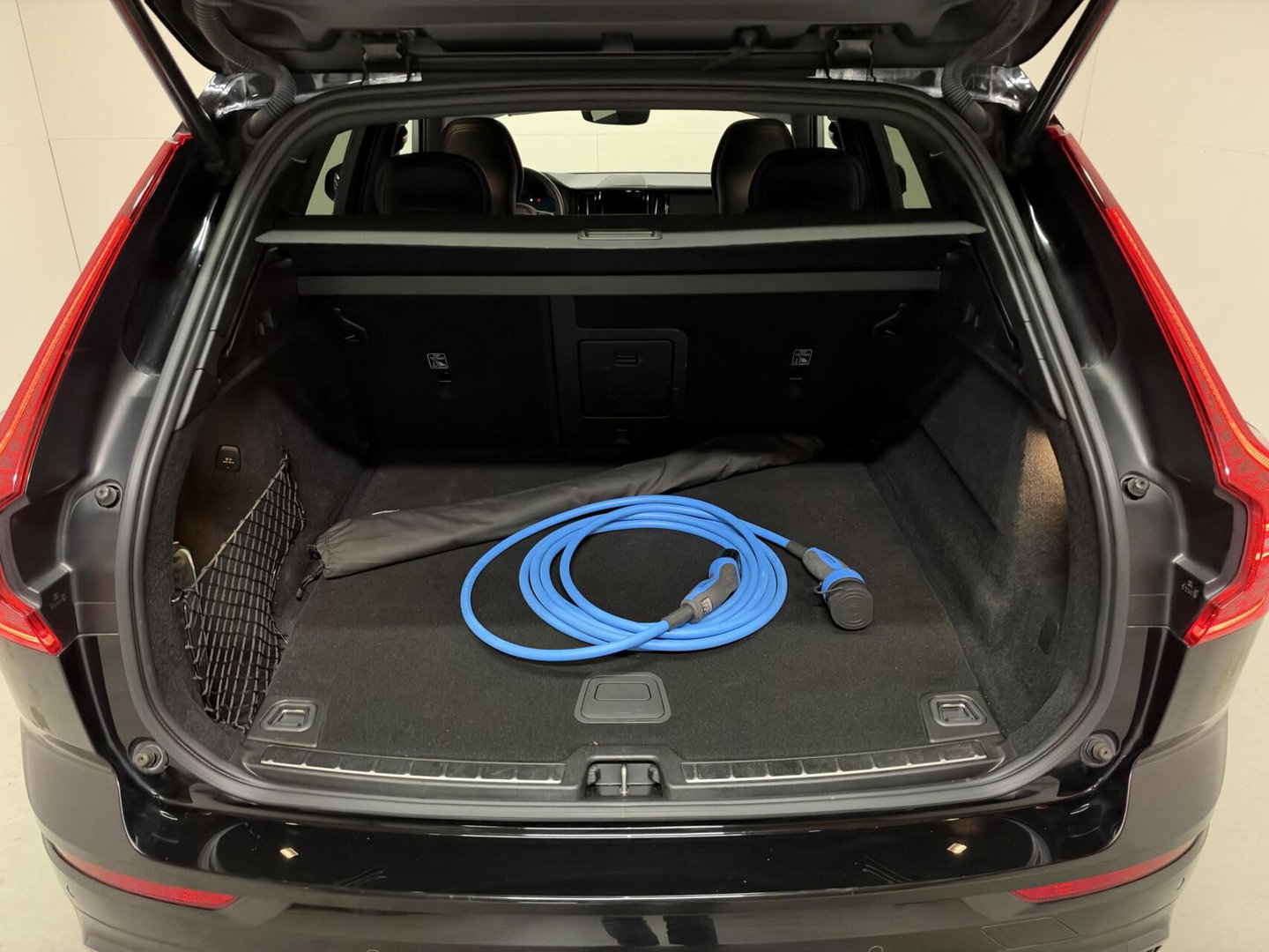 Volvo XC60 2.0 T6 Plug-in hybrid AWD Ultimate Black Edition