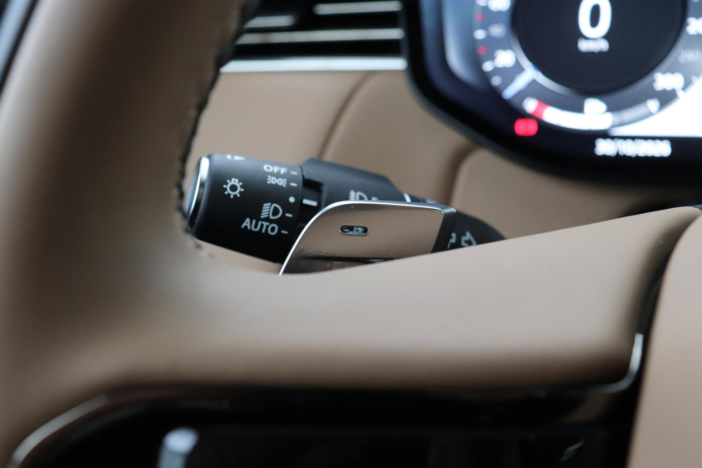 Land Rover Range Rover Sport P460e SE | 23 Inch | ClearSight | Meridian 3D Surround | Panoramadak | Stoelventilatie | Head-Up