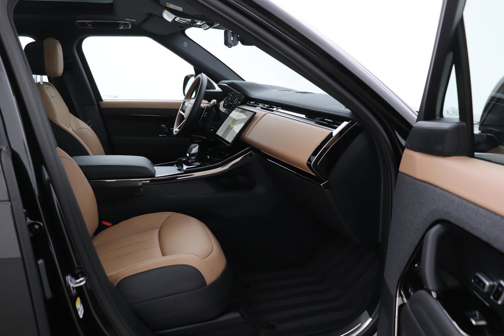 Land Rover Range Rover Sport P460e SE | 23 Inch | ClearSight | Meridian 3D Surround | Panoramadak | Stoelventilatie | Head-Up