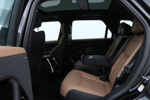 Land Rover Range Rover Sport P460e SE | 23 Inch | ClearSight | Meridian 3D Surround | Panoramadak | Stoelventilatie | Head-Up