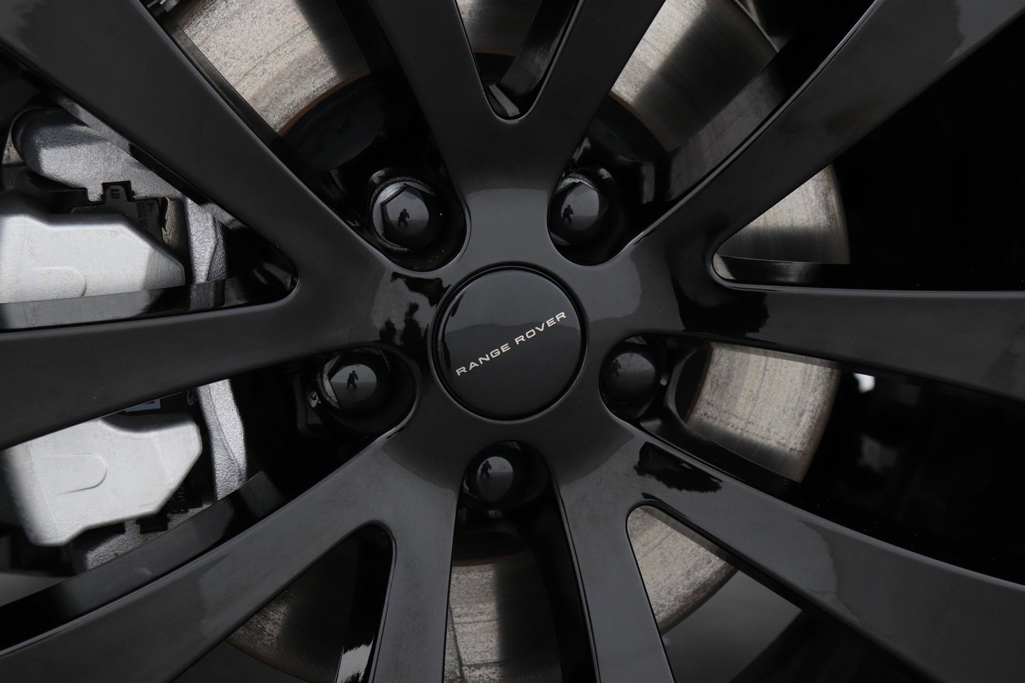 Land Rover Range Rover Sport P460e SE | 23 Inch | ClearSight | Meridian 3D Surround | Panoramadak | Stoelventilatie | Head-Up
