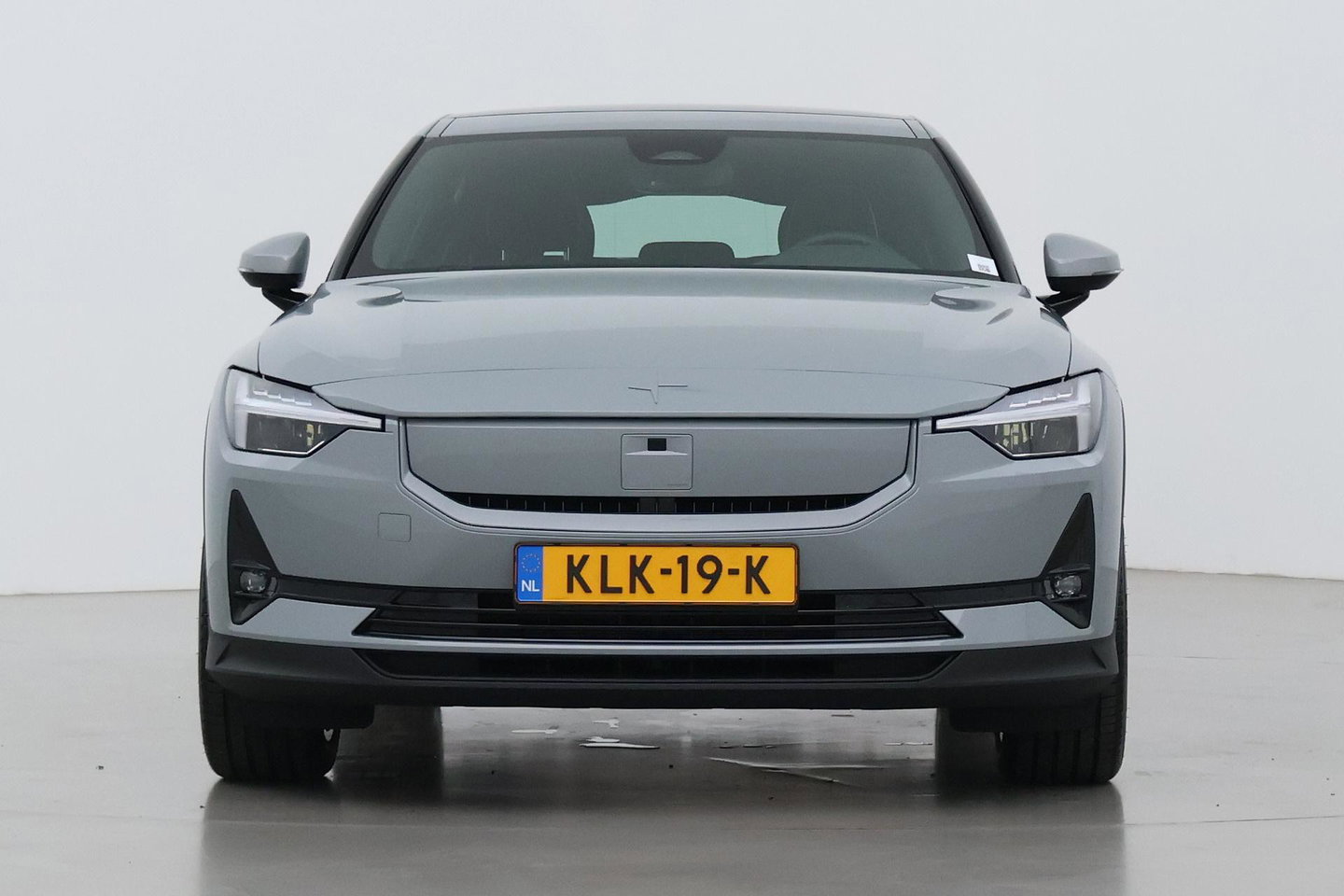 Polestar 2 Long Range Single Motor Plus | 82 kWh | Harman/Kardon | Panoramadak | ACC | Camera | Keyless | Stoelverwarming | 19 Inch