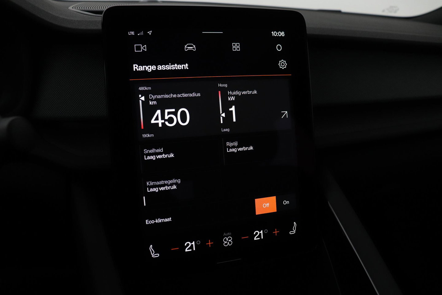 Polestar 2 Long Range Single Motor Plus | 82 kWh | Harman/Kardon | Panoramadak | ACC | Camera | Keyless | Stoelverwarming | 19 Inch
