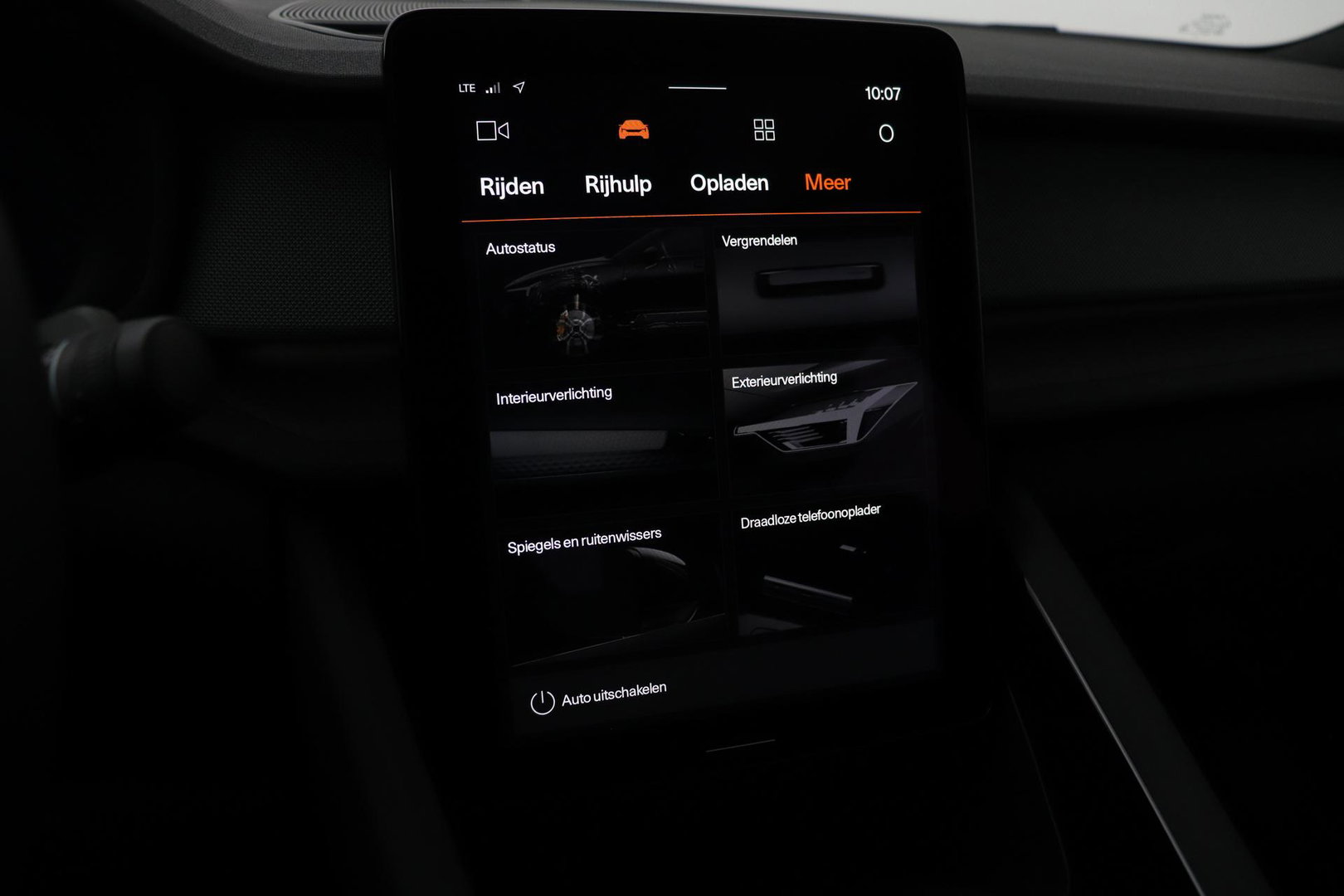 Polestar 2 Long Range Single Motor Plus | 82 kWh | Harman/Kardon | Panoramadak | ACC | Camera | Keyless | Stoelverwarming | 19 Inch