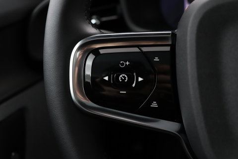 Polestar 2 Long Range Single Motor Plus | 82 kWh | Harman/Kardon | Panoramadak | ACC | Camera | Keyless | Stoelverwarming | 19 Inch