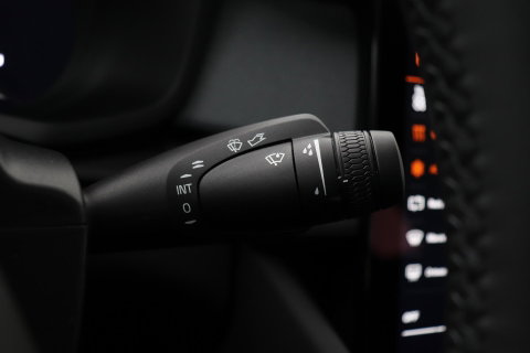 Polestar 2 Long Range Single Motor Plus | 82 kWh | Harman/Kardon | Panoramadak | ACC | Camera | Keyless | Stoelverwarming | 19 Inch