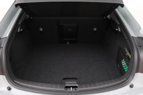 Polestar 2 Long Range Single Motor Plus | 82 kWh | Harman/Kardon | Panoramadak | ACC | Camera | Keyless | Stoelverwarming | 19 Inch