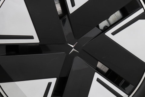 Polestar 2 Long Range Single Motor Plus | 82 kWh | Harman/Kardon | Panoramadak | ACC | Camera | Keyless | Stoelverwarming | 19 Inch