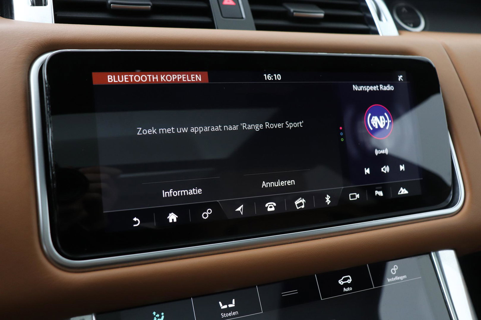 Land Rover Range Rover Sport P400e HSE | Luchtvering | Black Pack | Meridian | 360° Camera | Panoramadak | Ventilatiestoelen | Keyless | 21 Inch